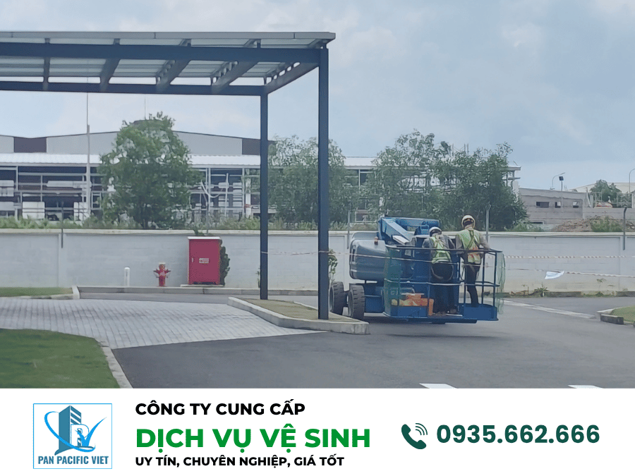 cong ty ve sinh nha xuong