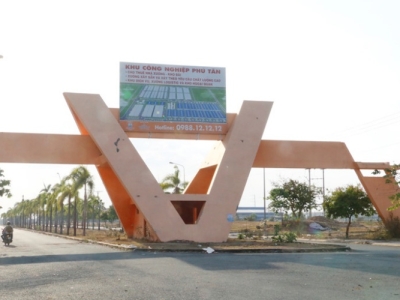 Cung Cấp Tạp Vụ Vệ Sinh Tại KCN Phú Tân